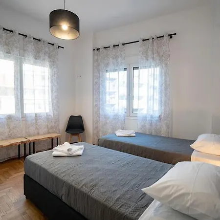 Apartment Elmaria *